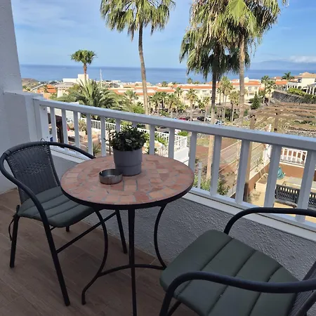 Cozy Sea View In Διαμέρισμα Chayofa
