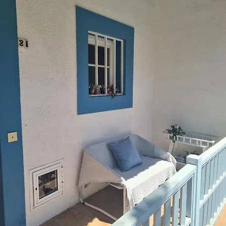 Cozy Sea View In * Чайофа